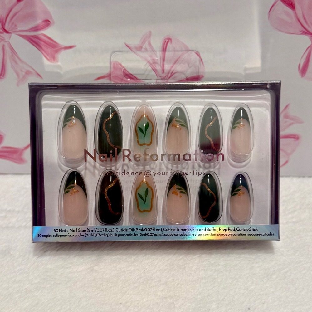 Nail Reformation Confidence Press On Nails Almond Money‎ Tree Green Design